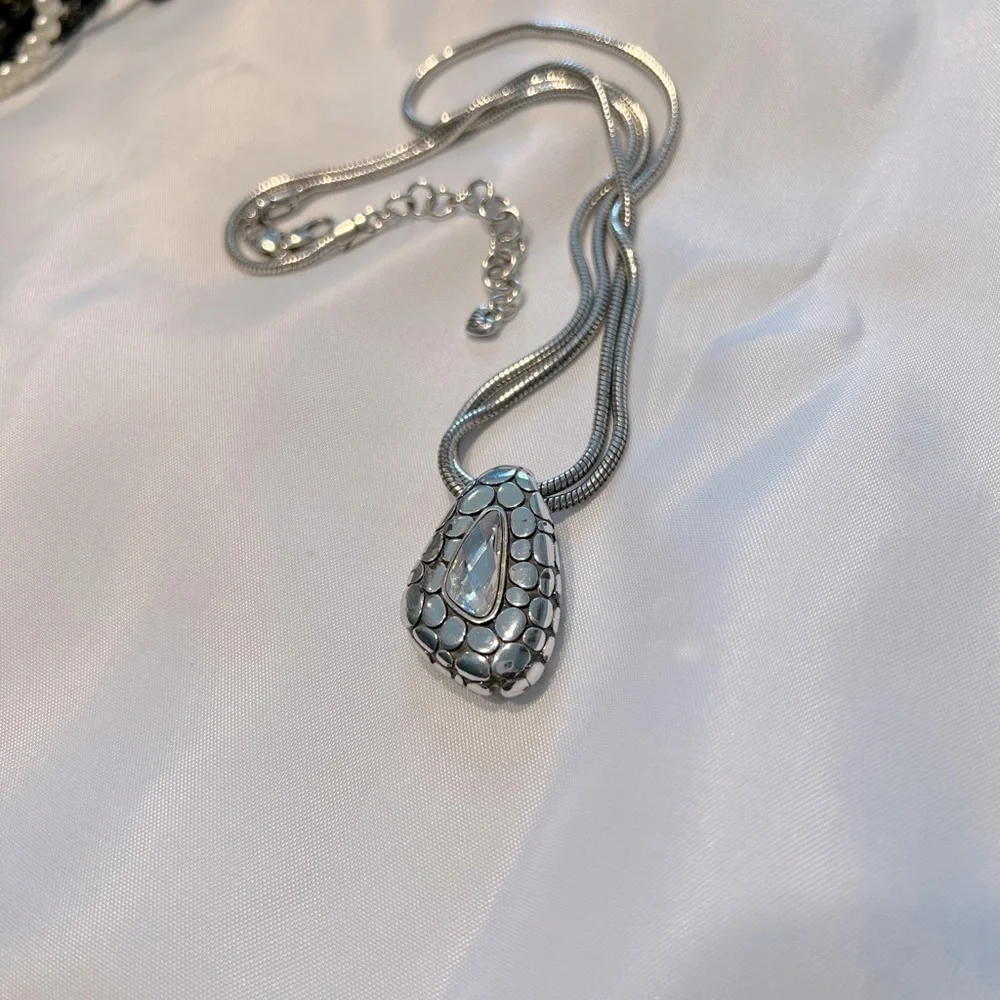 Brighton necklace - Picture 3 of 3